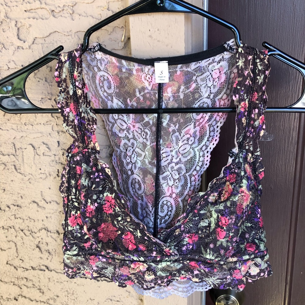 Francesca’s Bralette & VS Sports Bra - Picture 5 of 7
